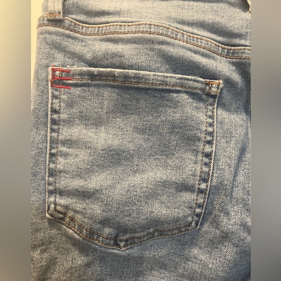 🌸Spring Sale 🌸Urban Outfitters Twig High Rise BDG Jeans - Size 28 - Picture 2 of 5